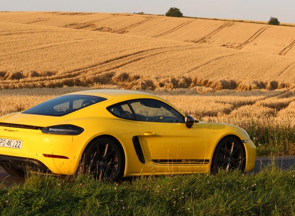 Porsche 718 Cayman T - niedosyt pozostał | TEST