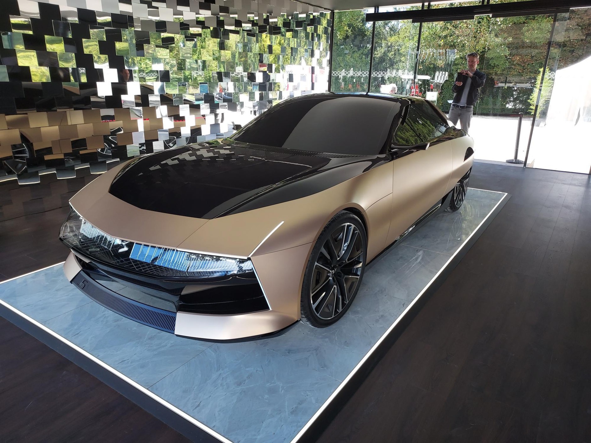 SM Tribute – studium projektowe