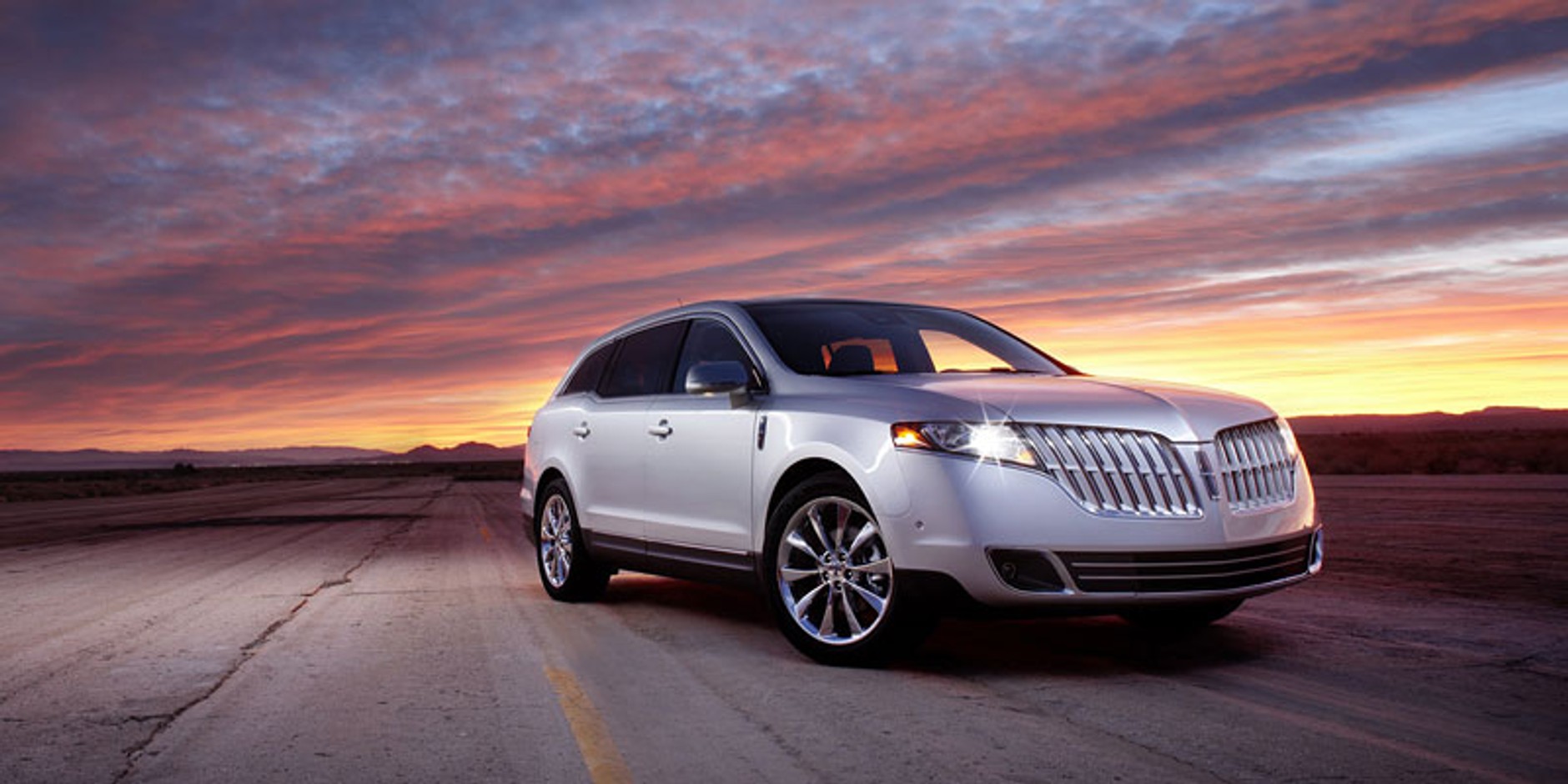 Lincoln MKT - wersja seryjna ubiegłorocznego konceptu