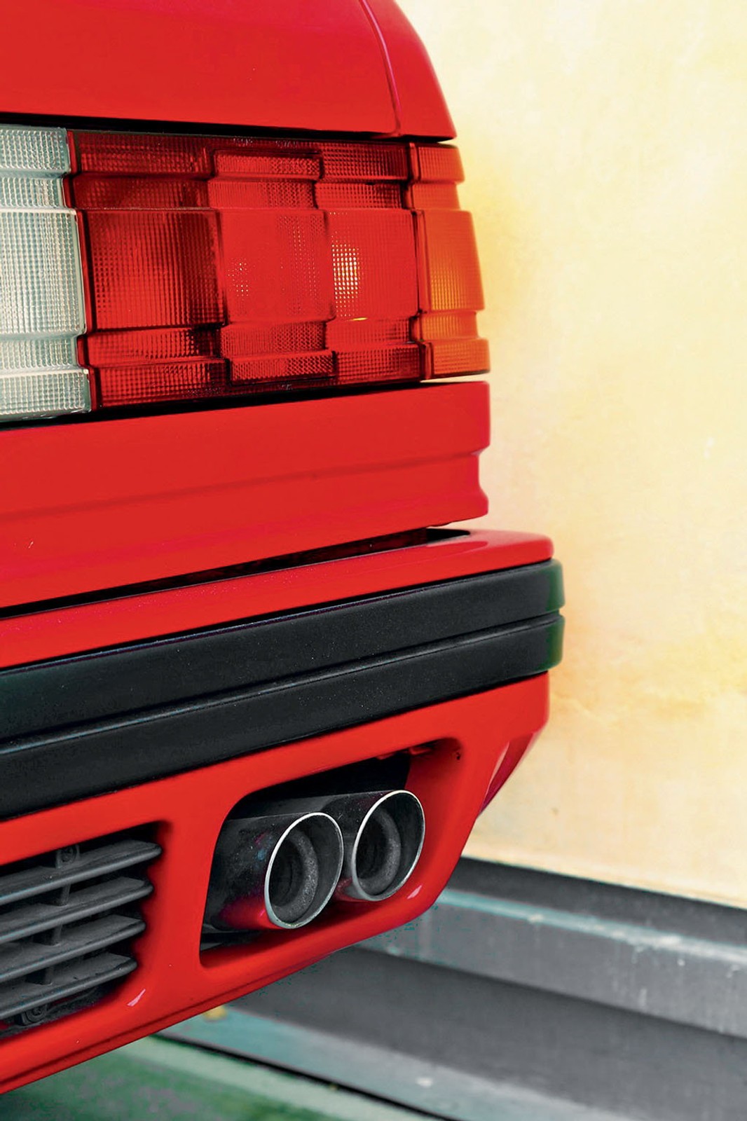 Maserati Biturbo Spyder - najważniejszy jest doładowany silnik