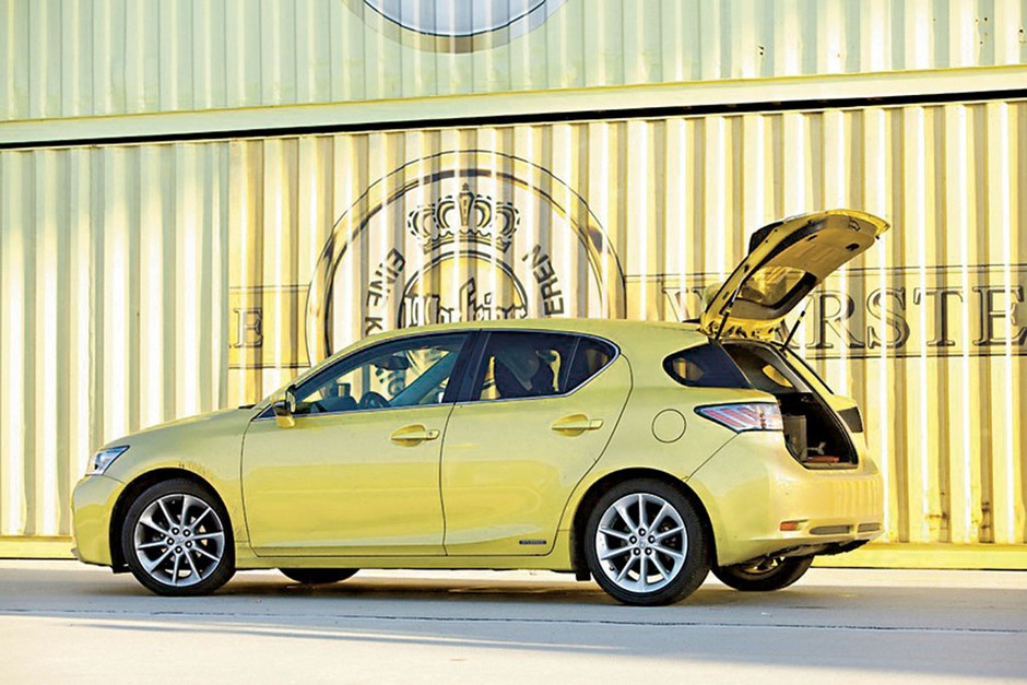 Lexus CT 200h - Czyli, Toyota Prius na bogato