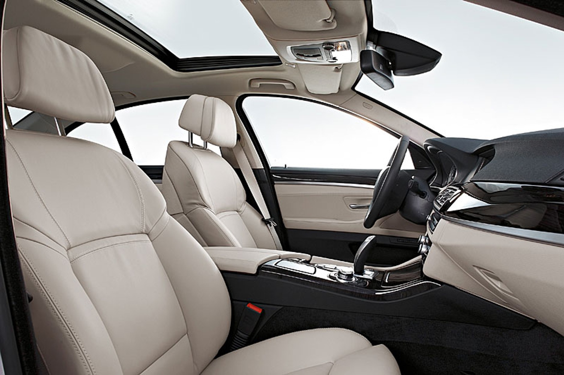 Nowe BMW Seria 5 (F10): informacje, pierwsze zdjęcia i wideo