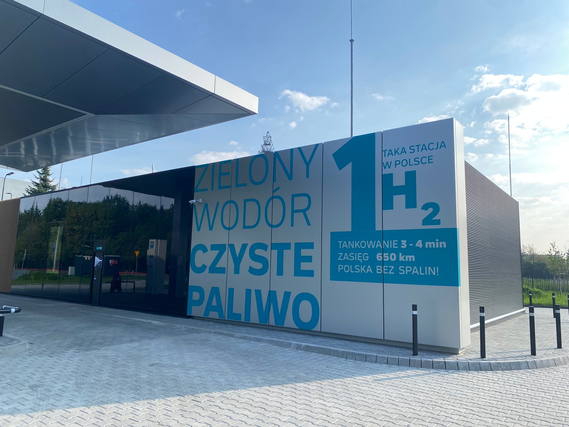 Stacja wodorowa NESO. Pierwsza stacja tankowania wodoru w Polsce
