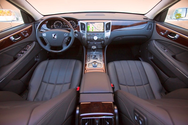 Hyundai Equus – jego cena jest tak malutka, że aż jej nie widać