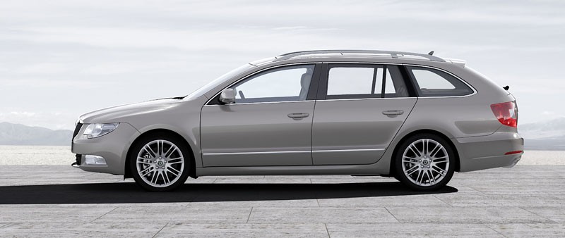 Škoda oficjalnie rozpoczęła produkcję Superba Combi