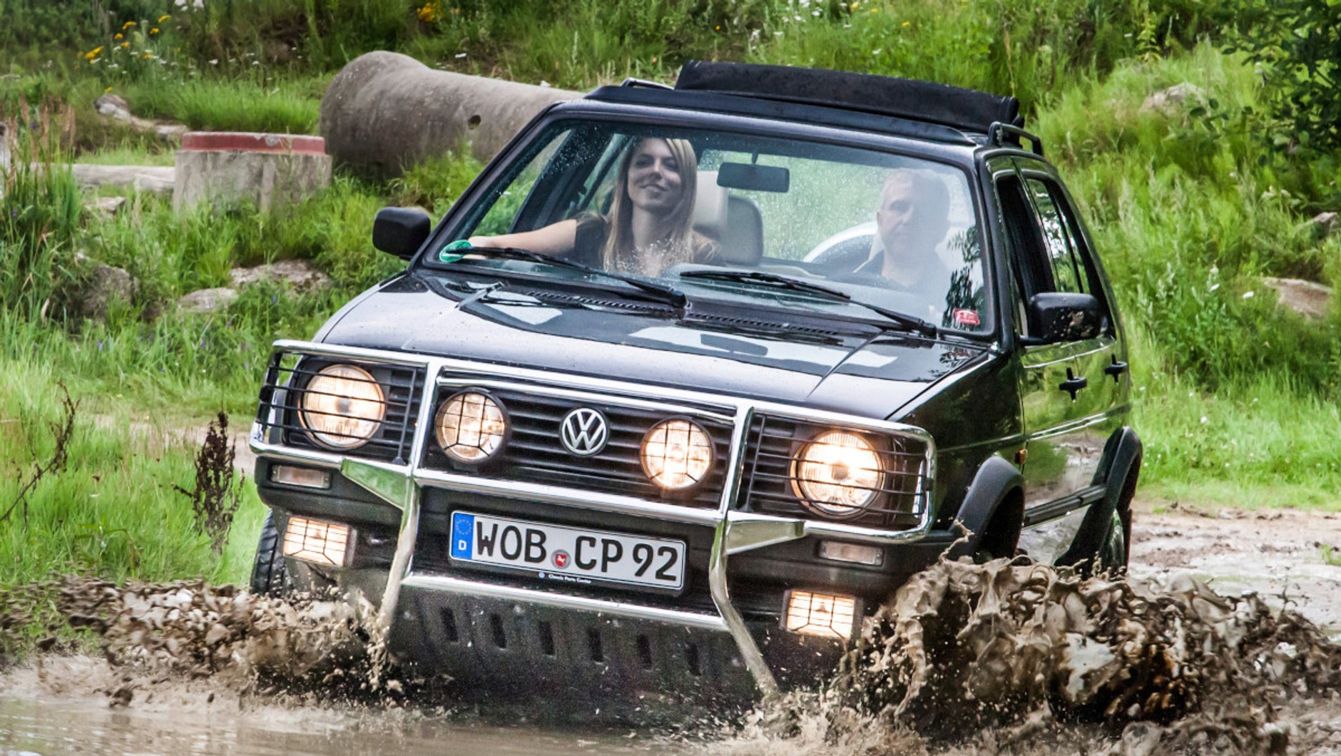 Golf Country miał podwyższone zawieszenie oraz orurowanie