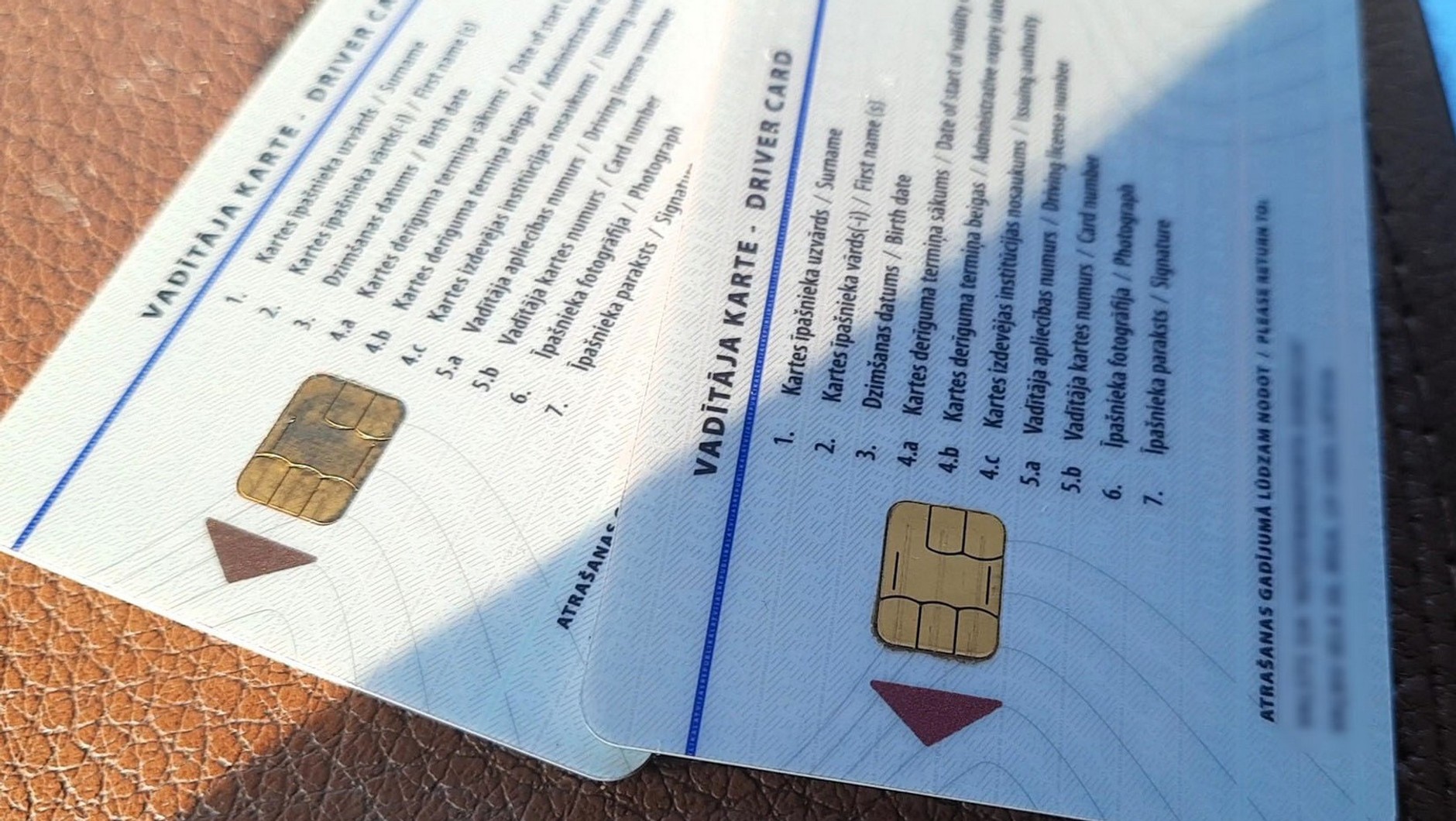 Zarekwirowane przez inspektorów ITD karty do tachografu
