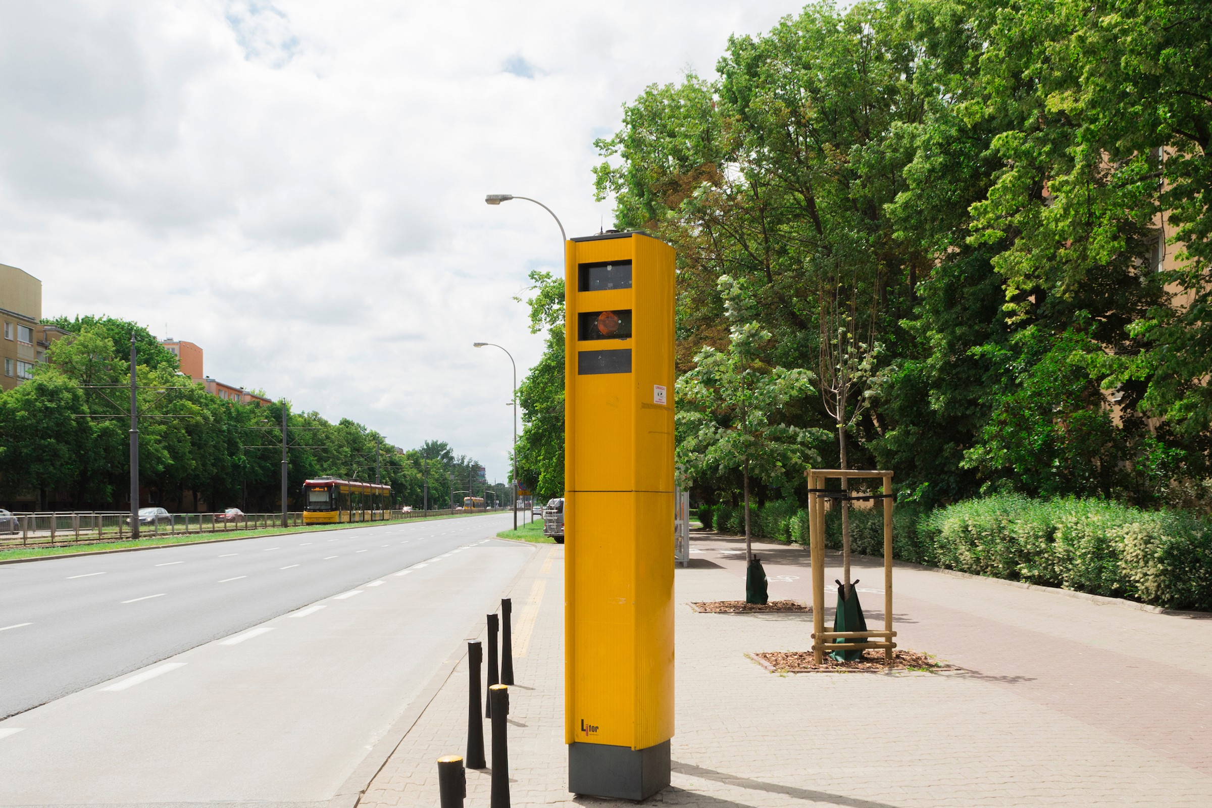 Jaka jest rzeczywista tolerancja przekroczenia prędkości fotoradaru? Wyjaśniamy