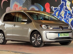 Volkswagen e-up! wraca do polskich salonów - kosztuje mniej niż 100 tys. zł