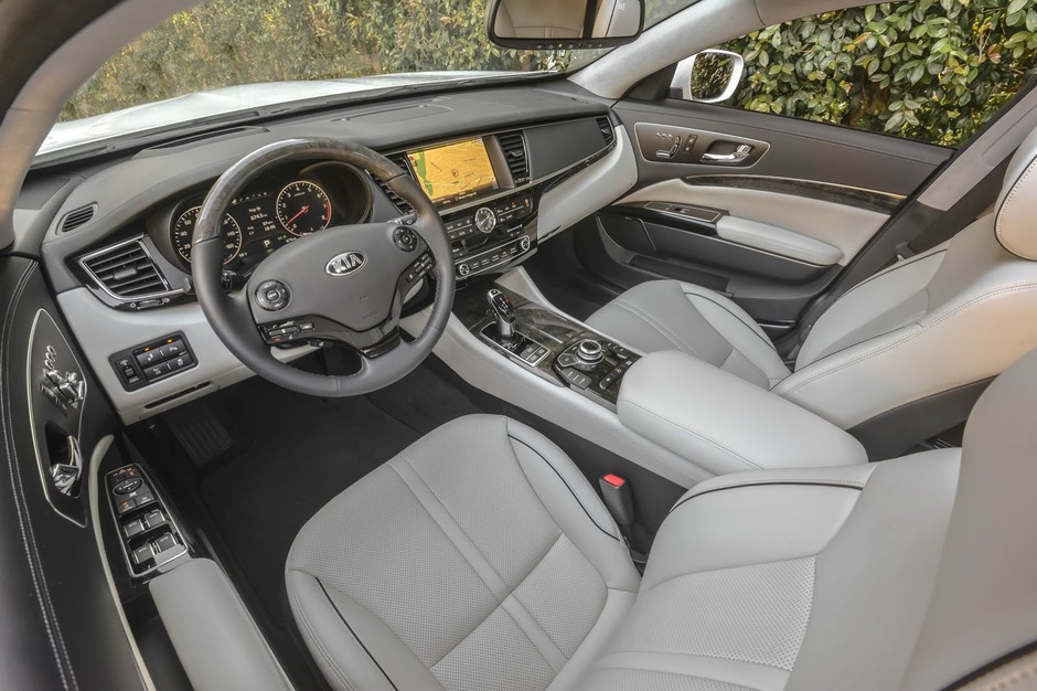 Kia K900