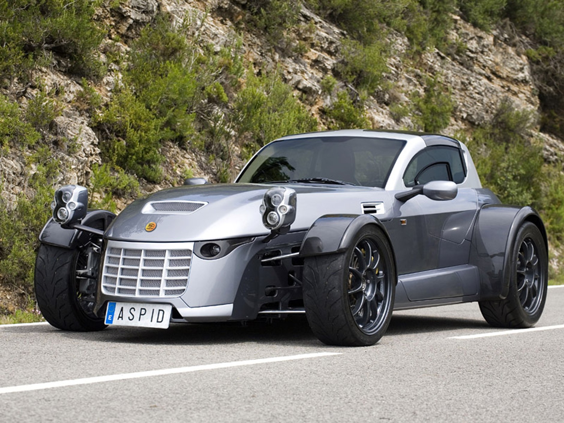 IFR Aspid: kolejne wcielenie Super 7 szybsze od Enzo