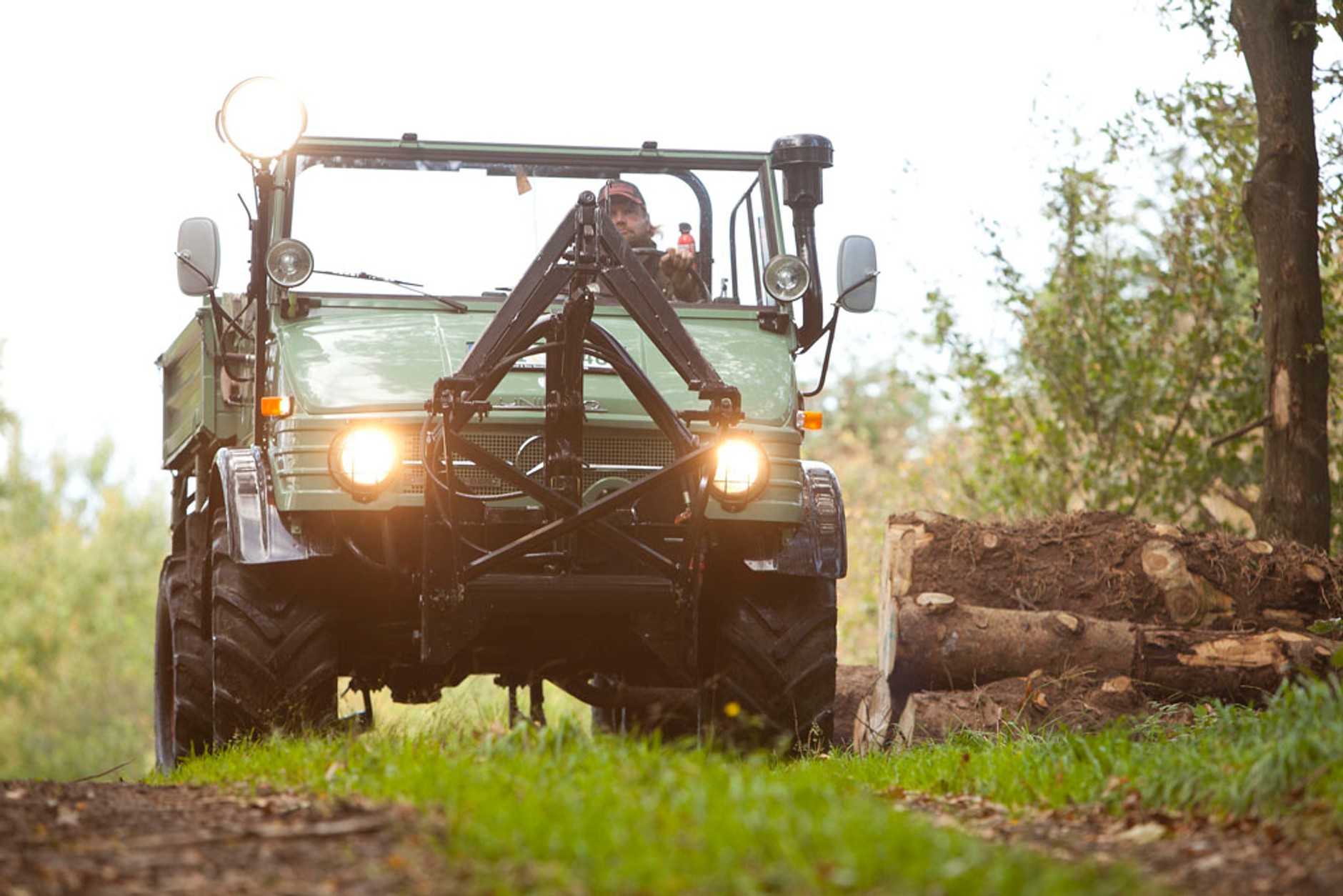Unimog 406 - klasyk na ciężkie warunki