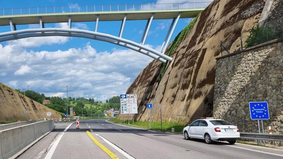 Przed zagranicznym wyjazdem warto zapoznać się z przepisami obowiązującymi w krajach, które zamierzamy odwiedzić