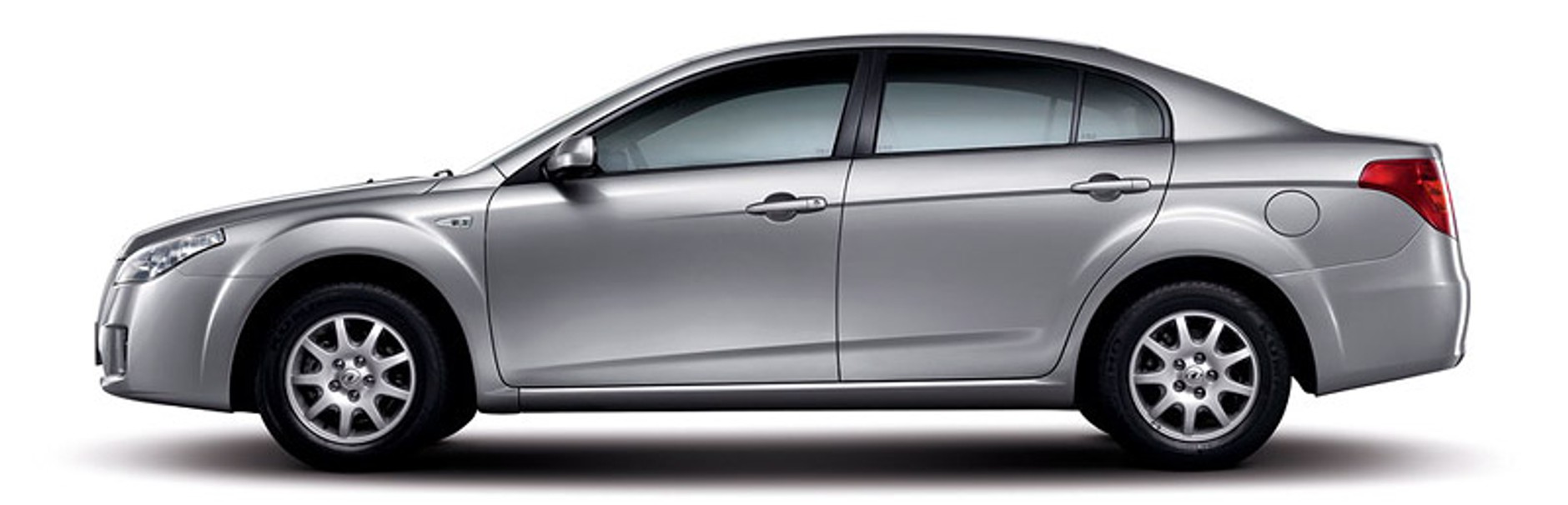 Besturn B50: chińskie wcielenie Mazdy 6