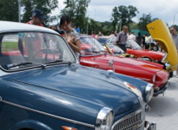 Automobile zjechały do Bielska - Białej