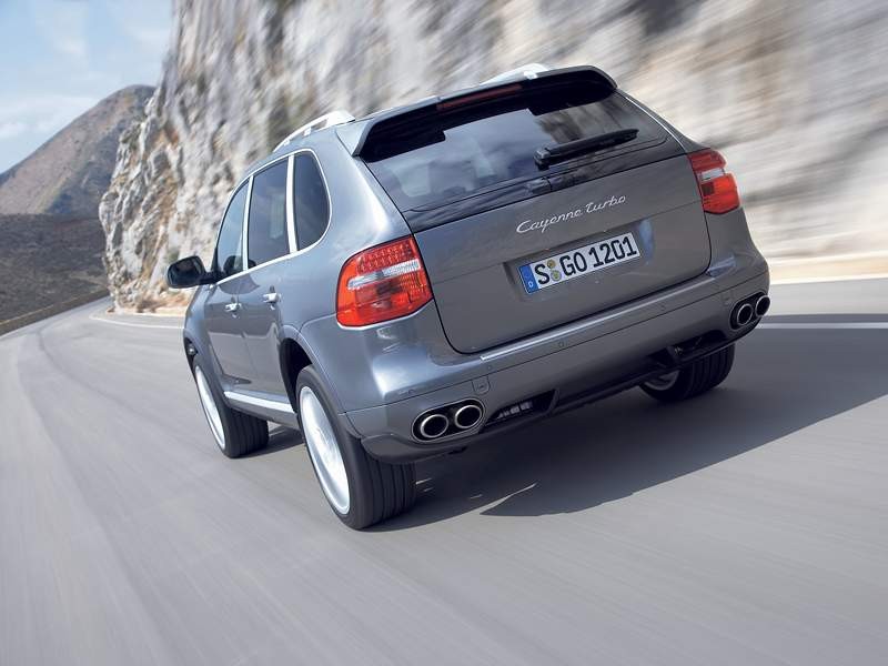 Porsche Cayenne po faceliftingu – oficjalne informacje i zdjęcia