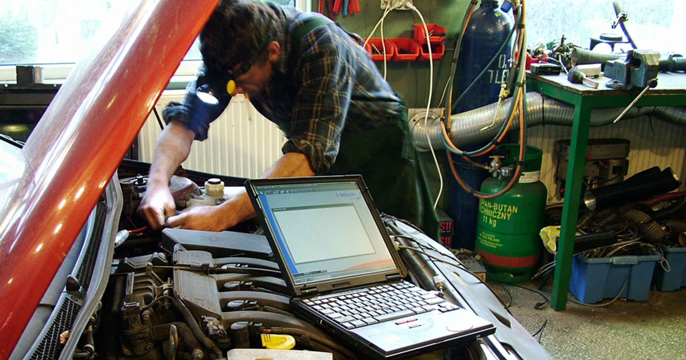 10 największych wpadek samochodowej elektroniki 