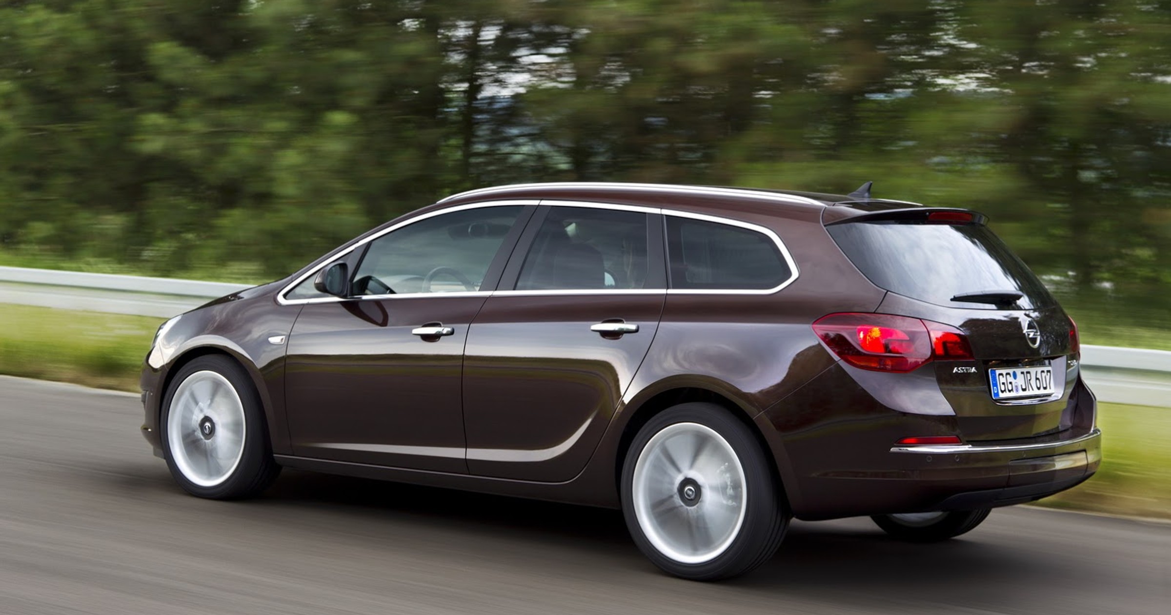 Opel Astra J Sports Tourer (2010-2015)
