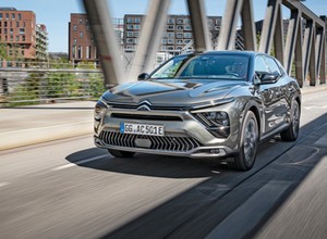 Citroen C5 X PHEV 225 – powrót do dawnej świetności?