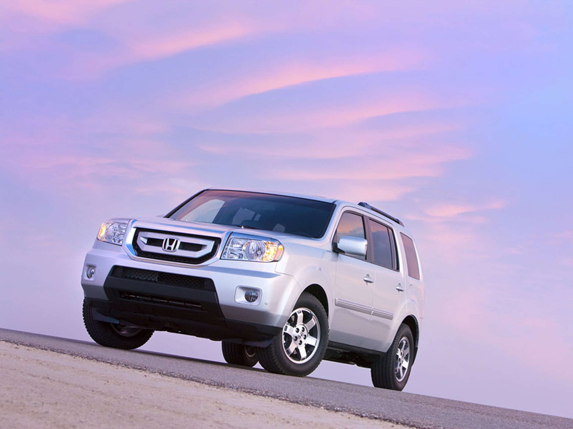 Honda Pilot: seryjne wcielenie nowej generacji dużego SUV-a