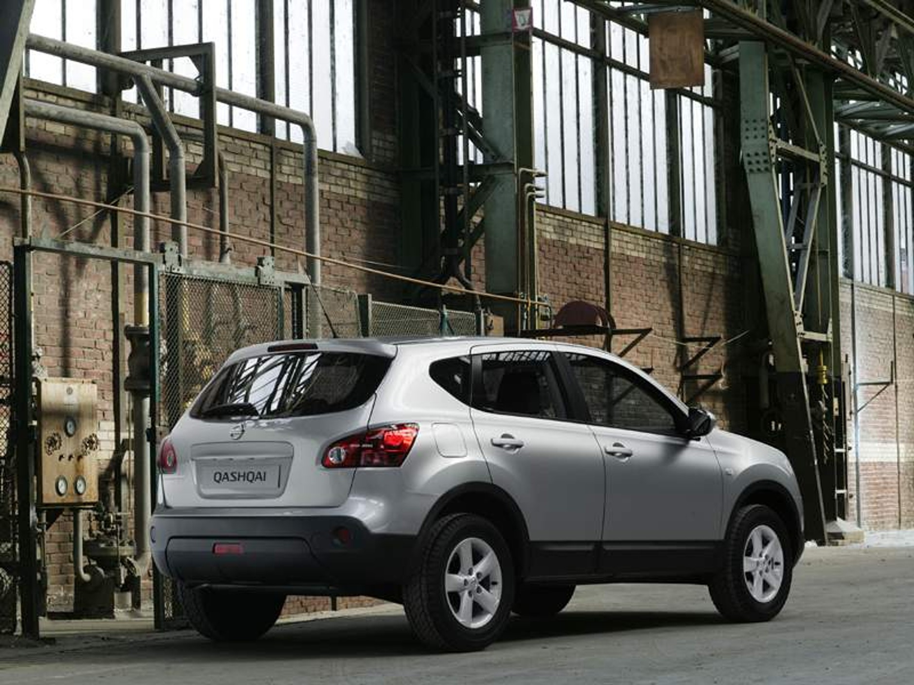 Nissan Qashqai oficjalnie: mały koczownik