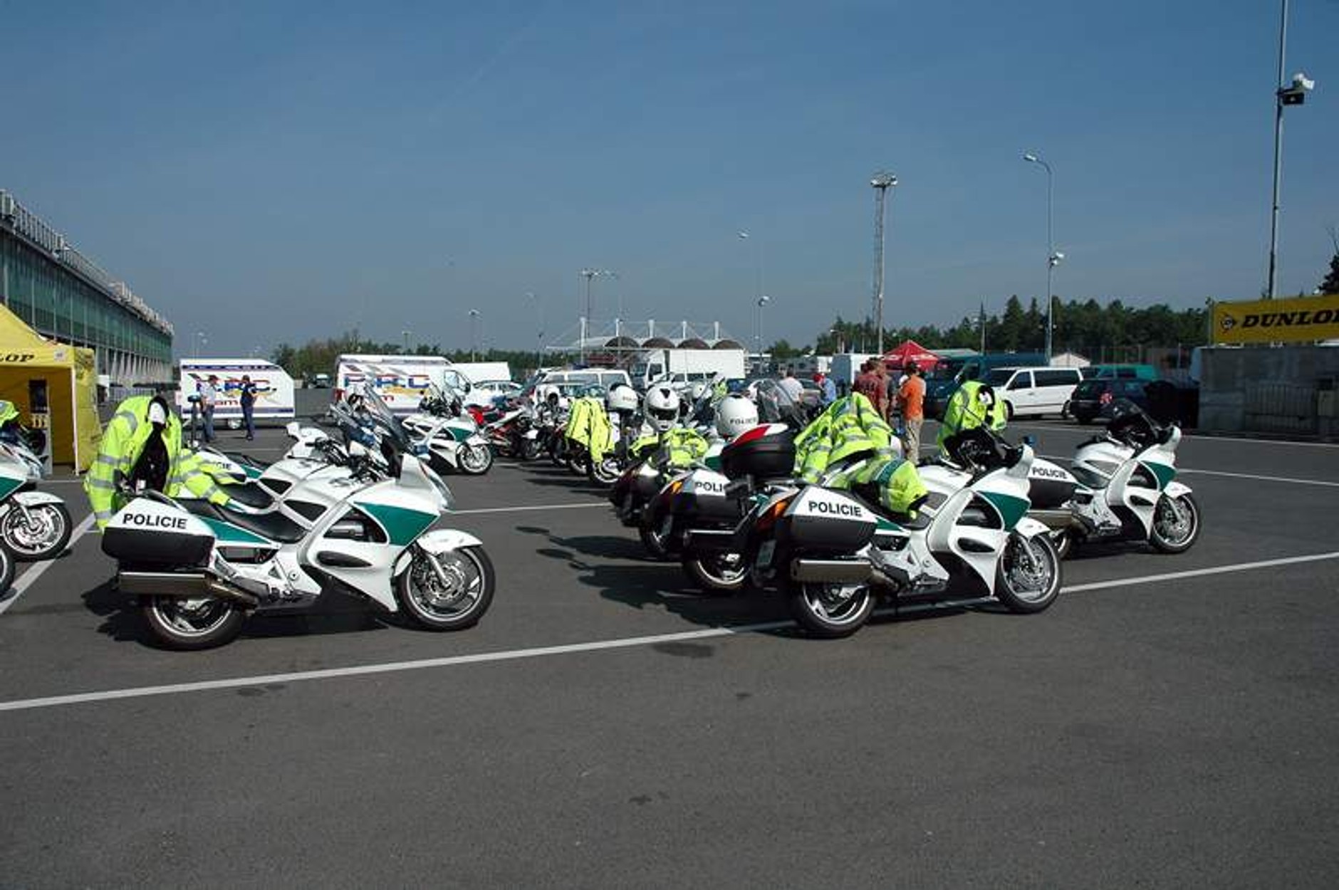 Supermoto Honda Days: nowy CBR600RR na torze