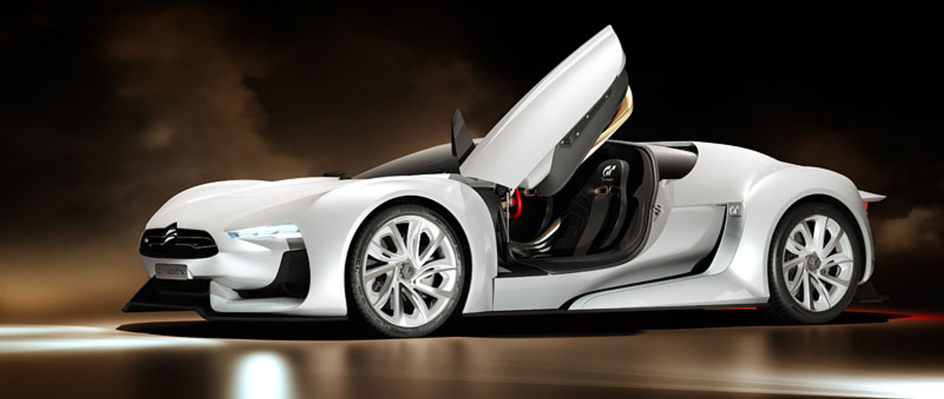 GTbyCitroën wkracza do świata motoryzacyjnych pasji… (fotogaleria)