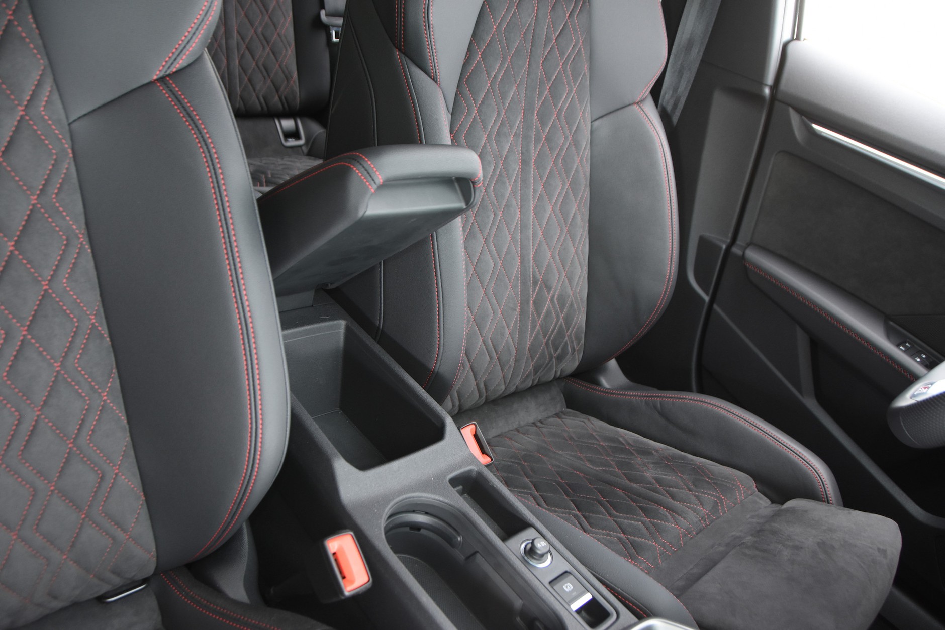 Audi A3 Limousine 35 TFSI S line