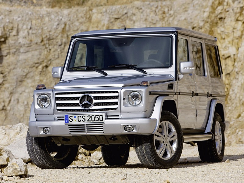 Mercedes-Benz G – odmłodzony terenowy staruszek