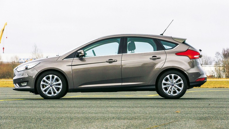 Nowe Renault Megane kontra Ford Focus, Honda Civic, Hyundai i30 i nowy Opel Astra