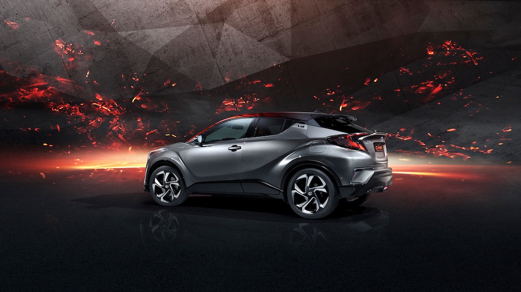 Toyota CH-R Hy-Power