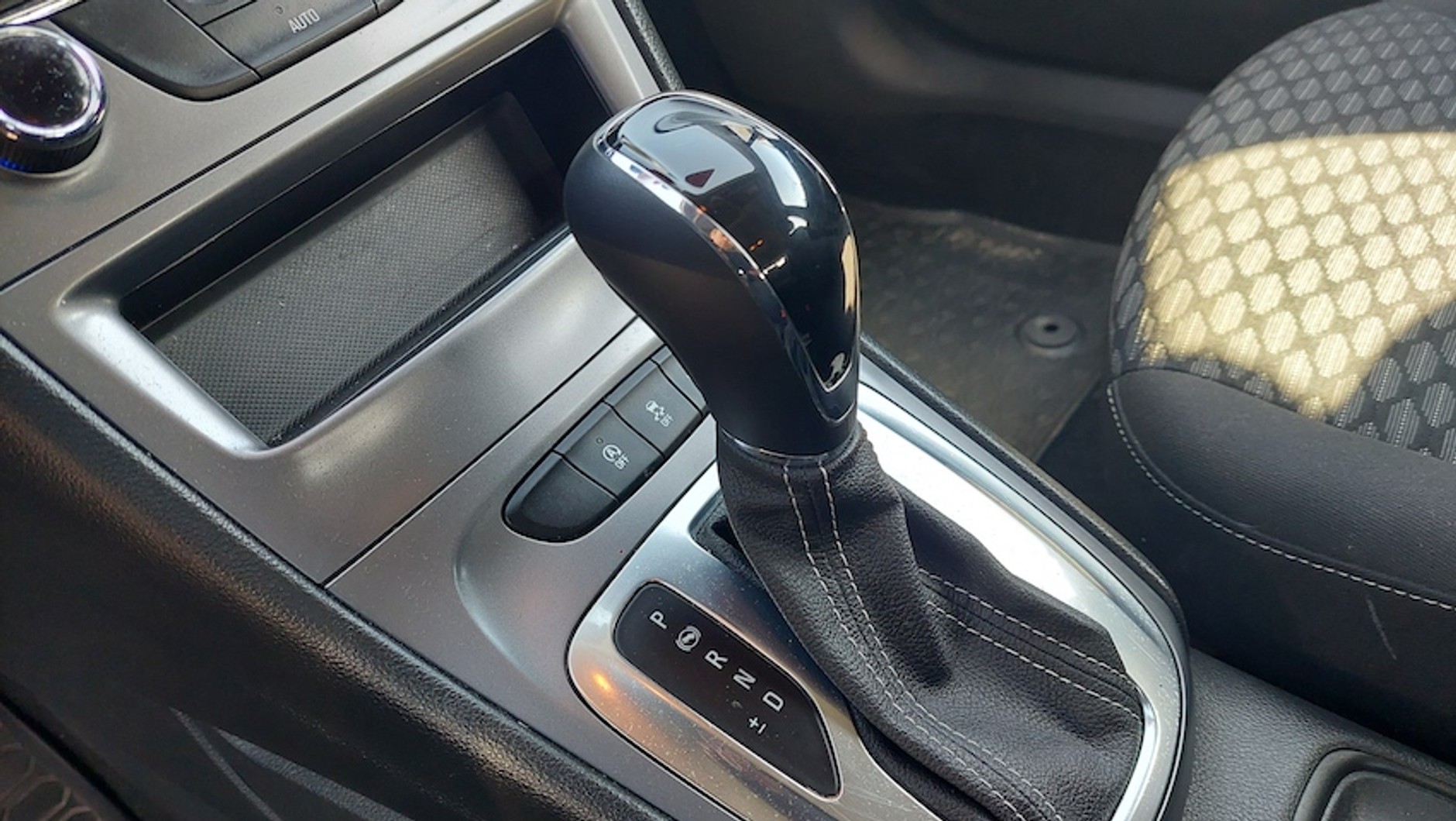 Używany Opel Astra V: typowe auto poleasingowe: z wyposażenia tylko niezbędne rzeczy i automat.