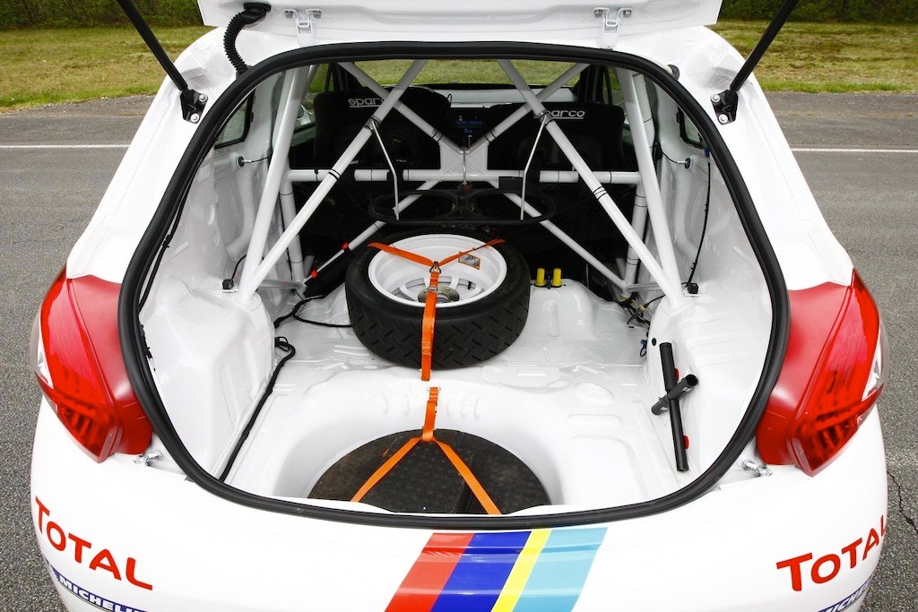 Peugeot 208 R2 – rajdowy lew