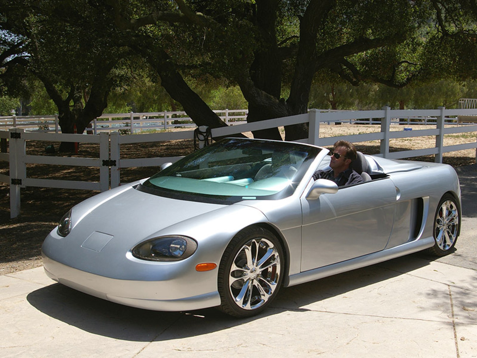 UEV Spyder: nowe zdjęcia i dane techniczne