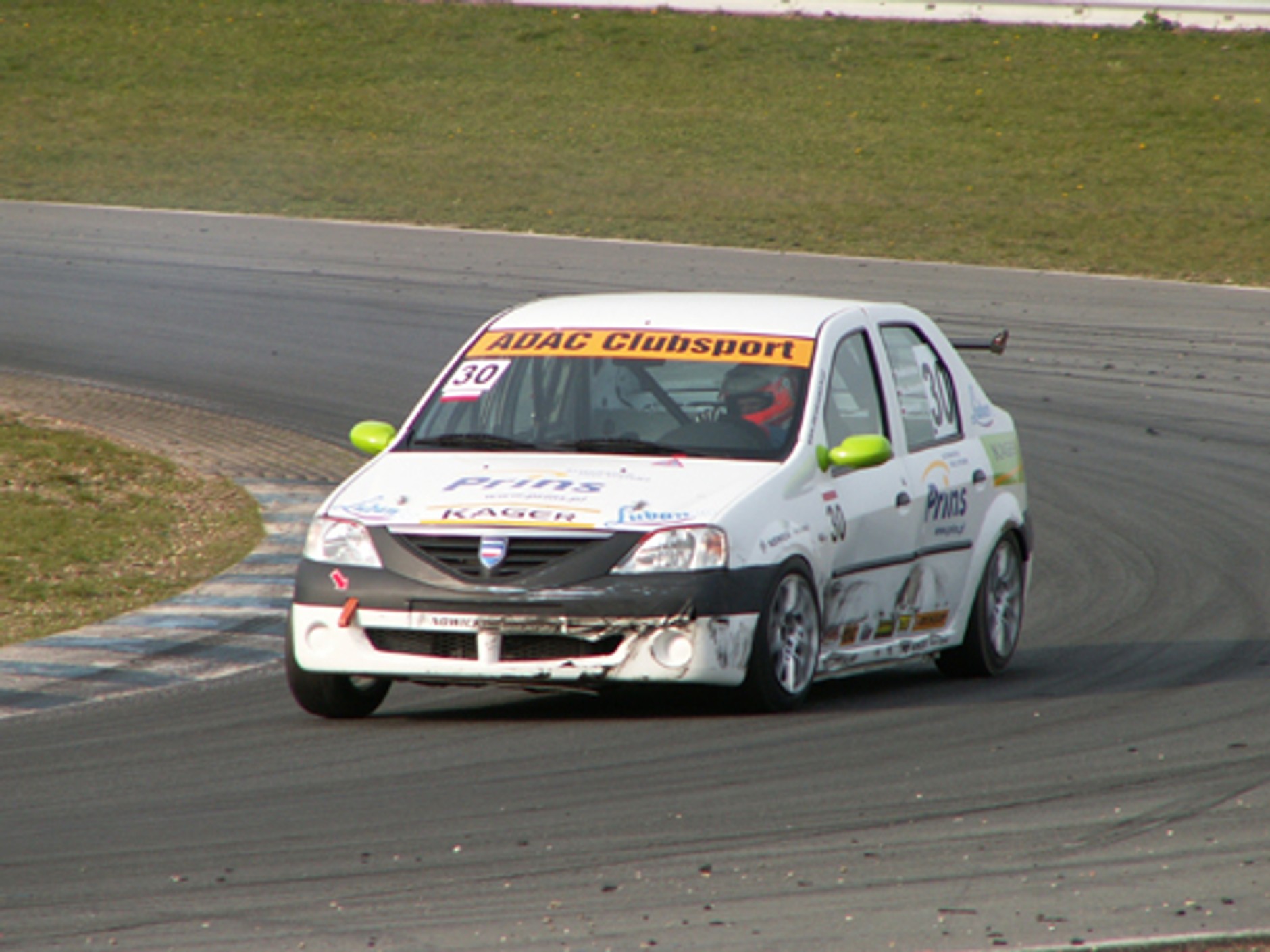 Wyjątkowo udany debiut polskiego Logana