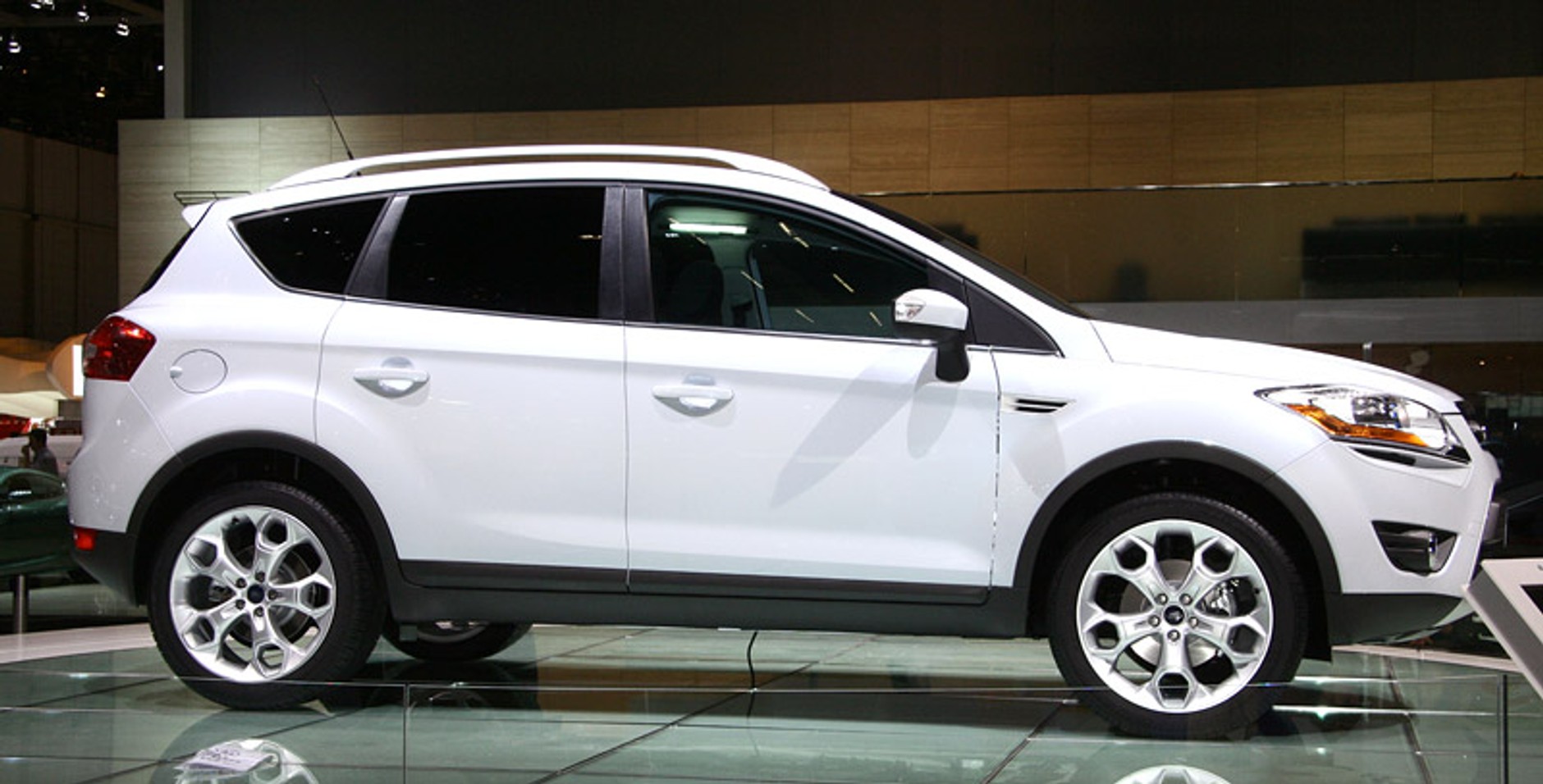 Genewa 2009: najważniejsze premiery (wideo)