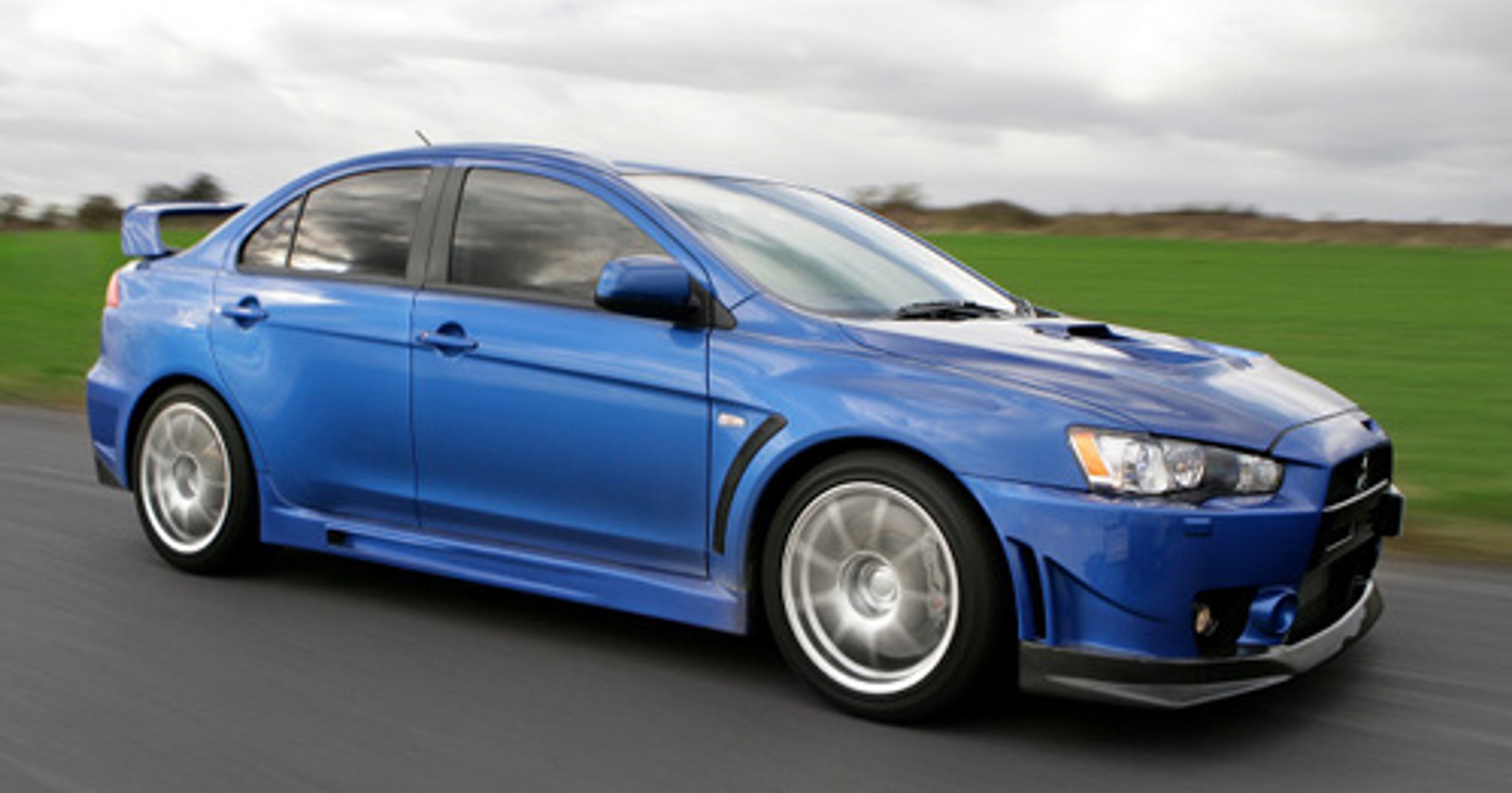 Mitsubishi Lancer Evo X FQ-400 - (R)ewolucja