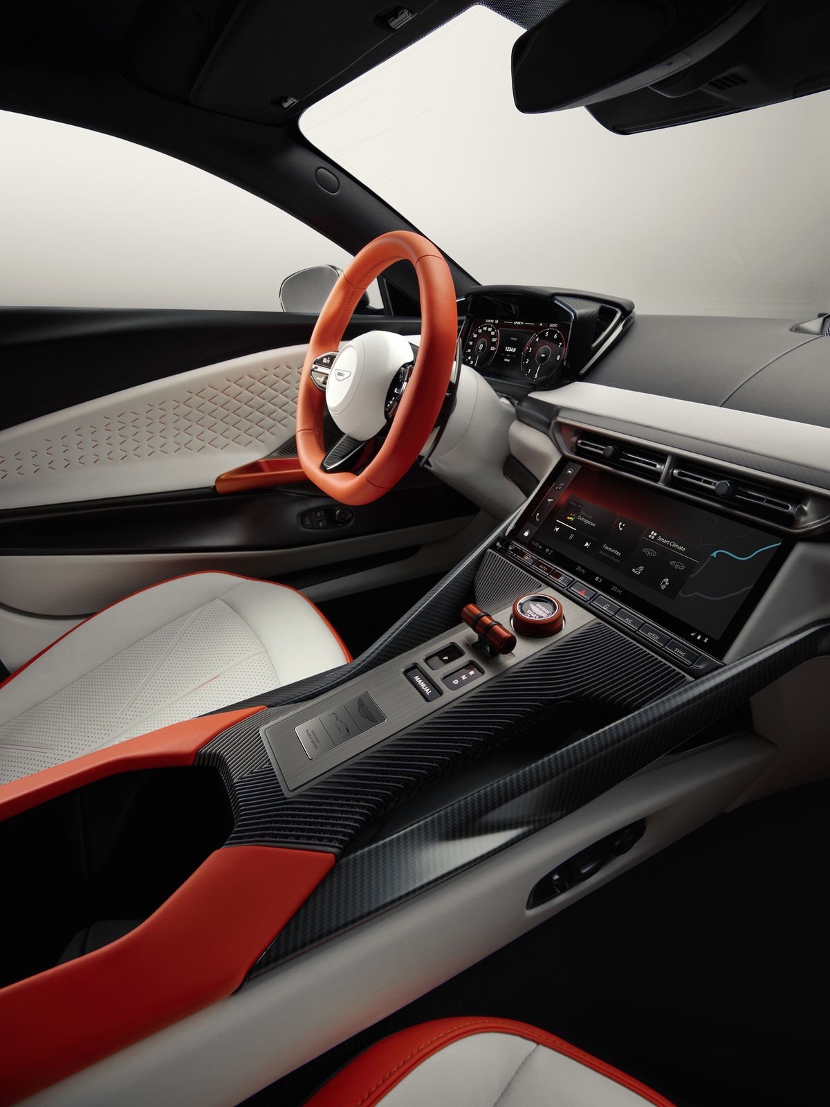 Aston Martin Valen 2026
