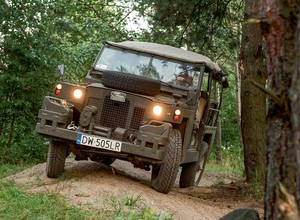Land Rover Santana Militar - kopia lepsza od oryginału