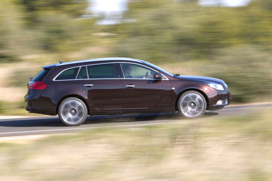 Opel Insignia Biturbo: turbodziura pokonana
