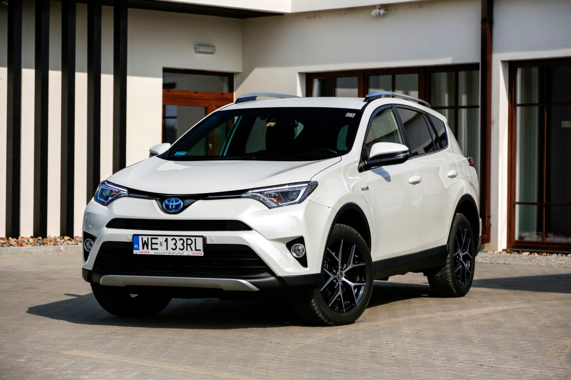 Te SUV-y zużywają najmniej paliwa. Najnowsze dane Consumer Reports