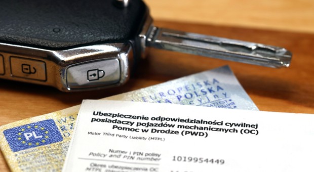 Takie polisy OC nadal mogą obowiązywać. Uważaj, bo kary są ogromne