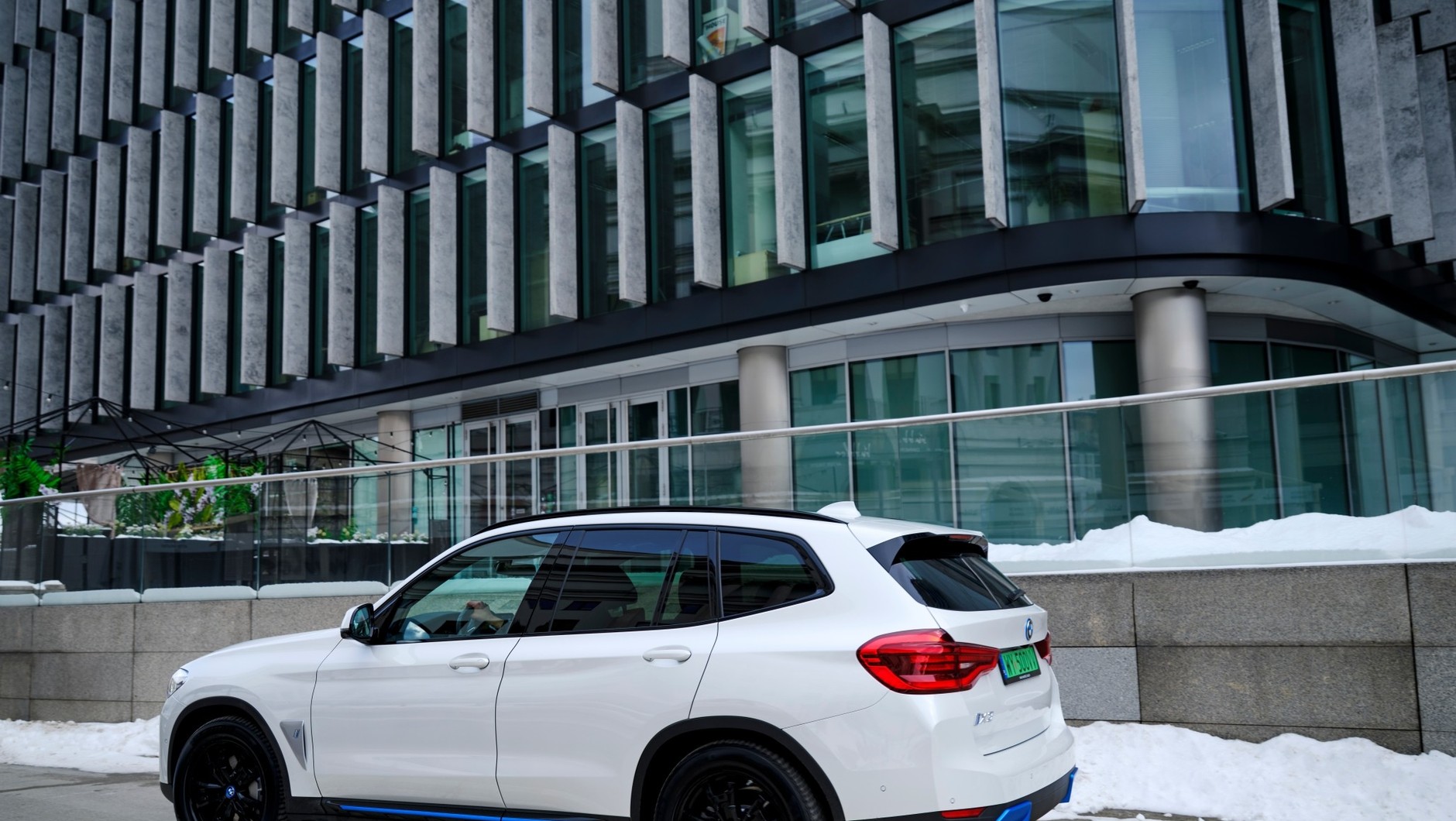 BMW iX3 - elektryczny SUV