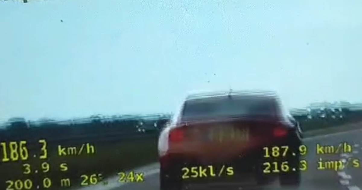 Obraz pochodzący z serwisu https://leszno.policja.gov.pl/w13/aktualnosci/253454,O-66kmh-za-duzo-2-tysiace-mandatu-i-14-punktow-karnych.html