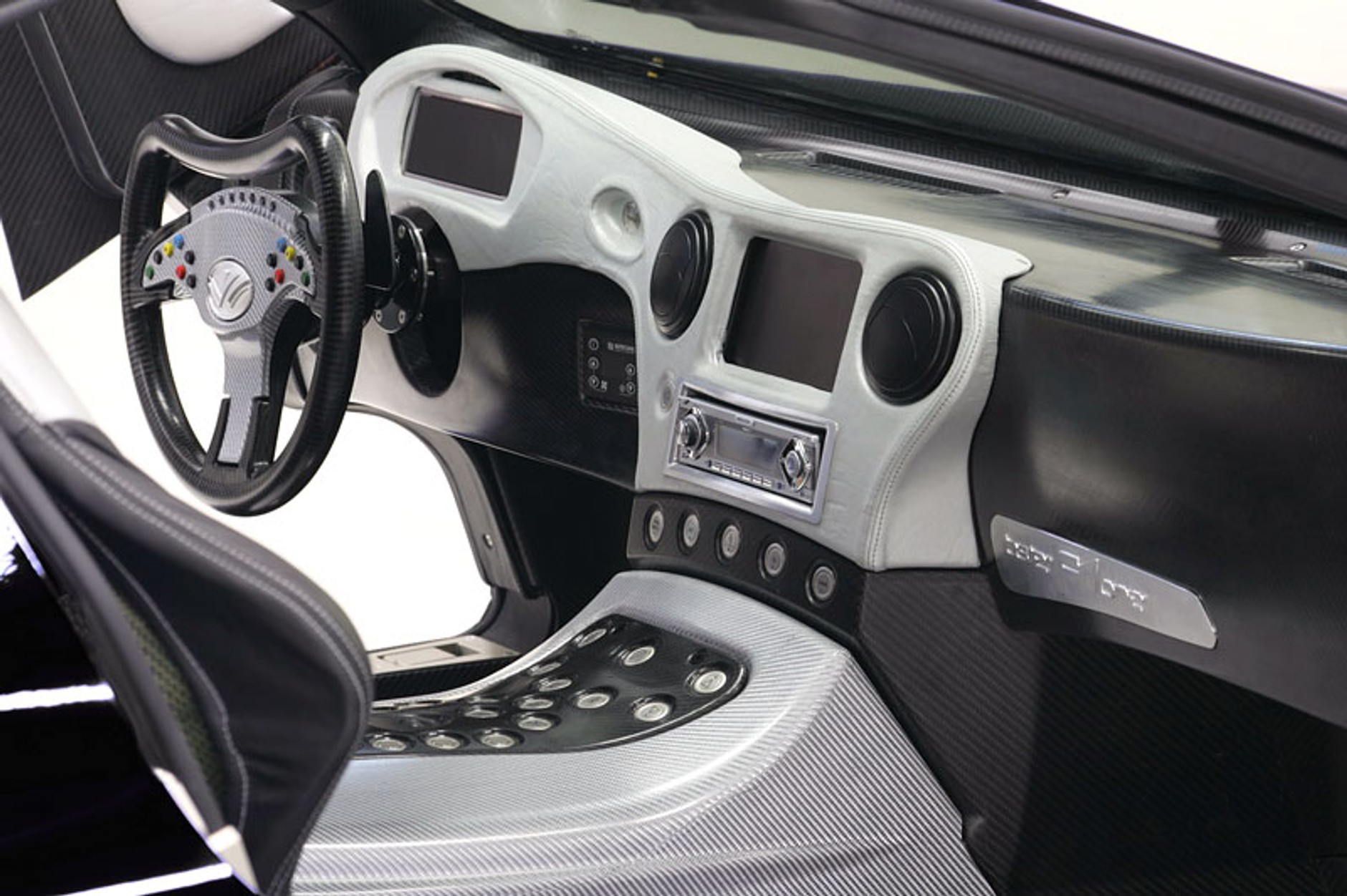 Weber Faster One: brzydkie superkaczątko