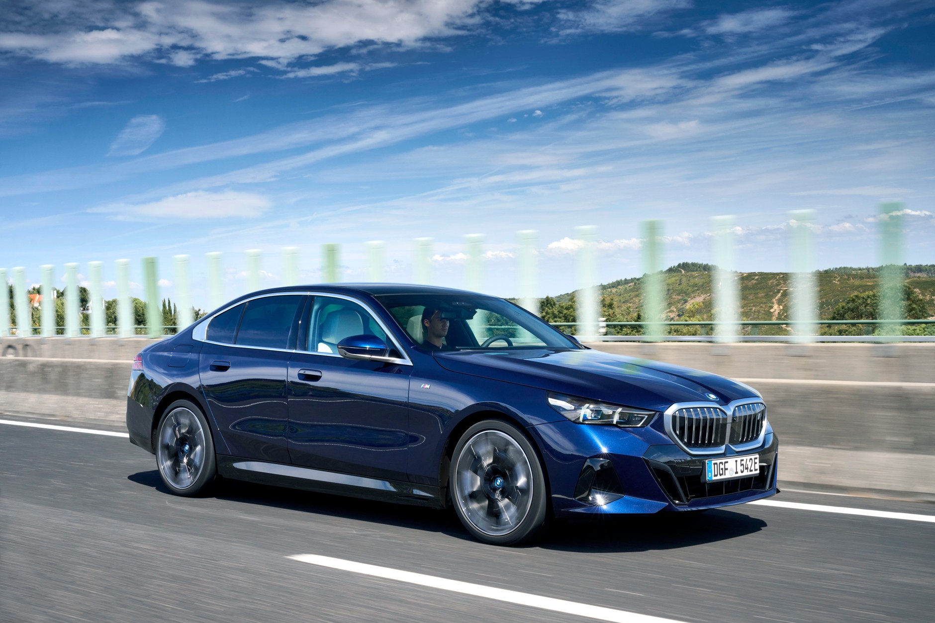 BMW i5