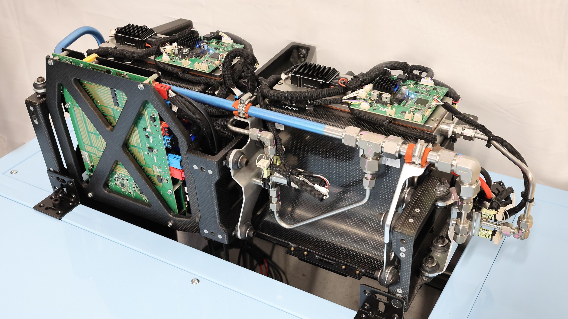 Toyota pracuje nad technologiami wykorzystania odparowanego wodoru w silnikach spalinowych