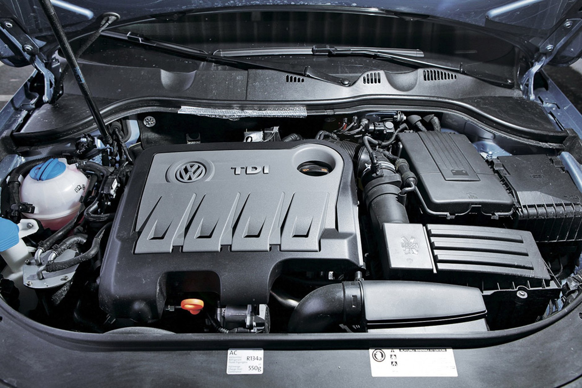 Mazda 6 kontra Volkswagen Passat: który model zostanie królem kombi?