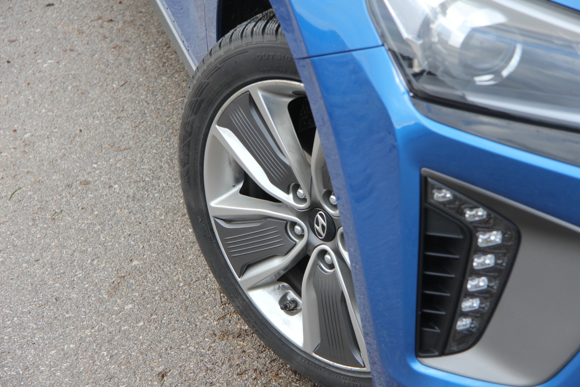 Hyundai Ioniq Hybrid