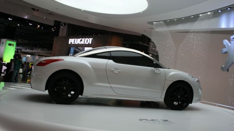 Peugeot RCZ
